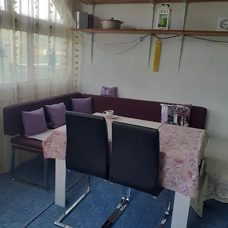 度假居 Green Lake House 科尼茨