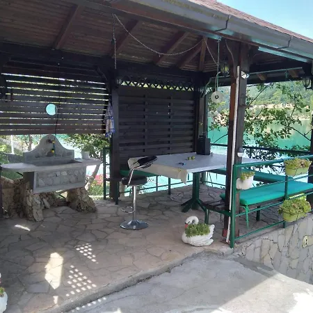 度假居 Green Lake House